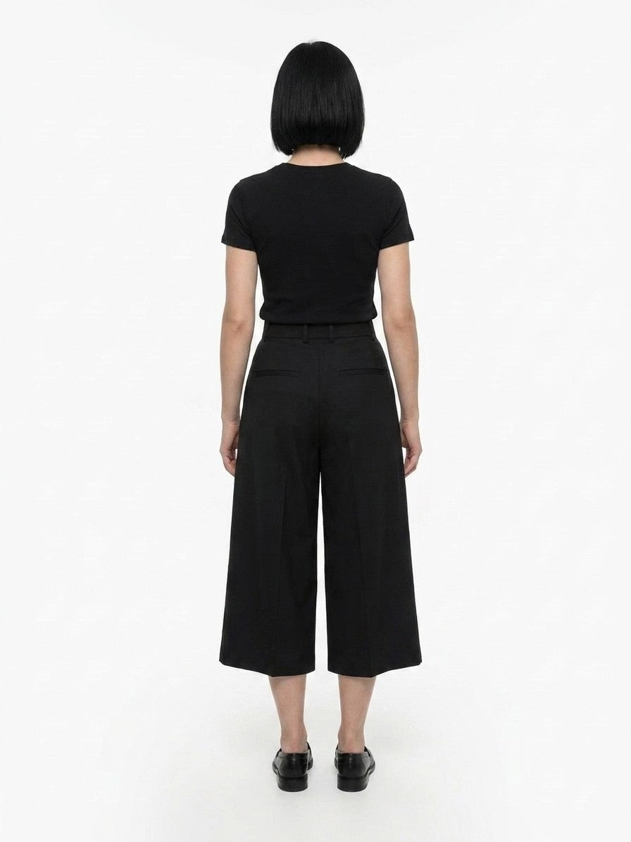 Dolce & Gabbana Black Cotton Cropped Pants