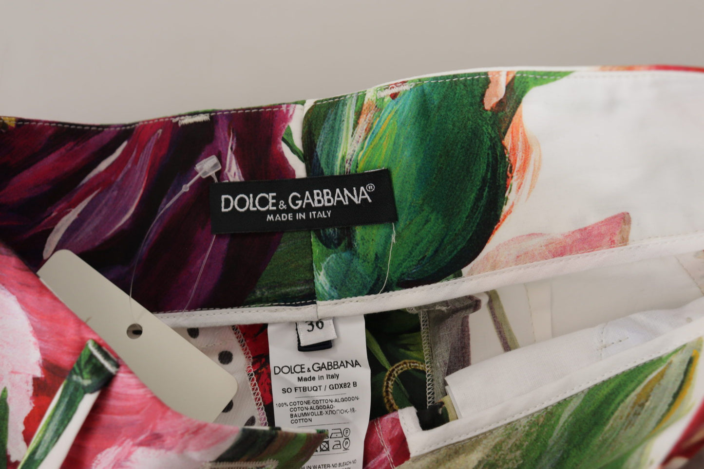 Dolce & Gabbana Multicolor Majolica kukkaiset korkeavyötäröiset shortsit