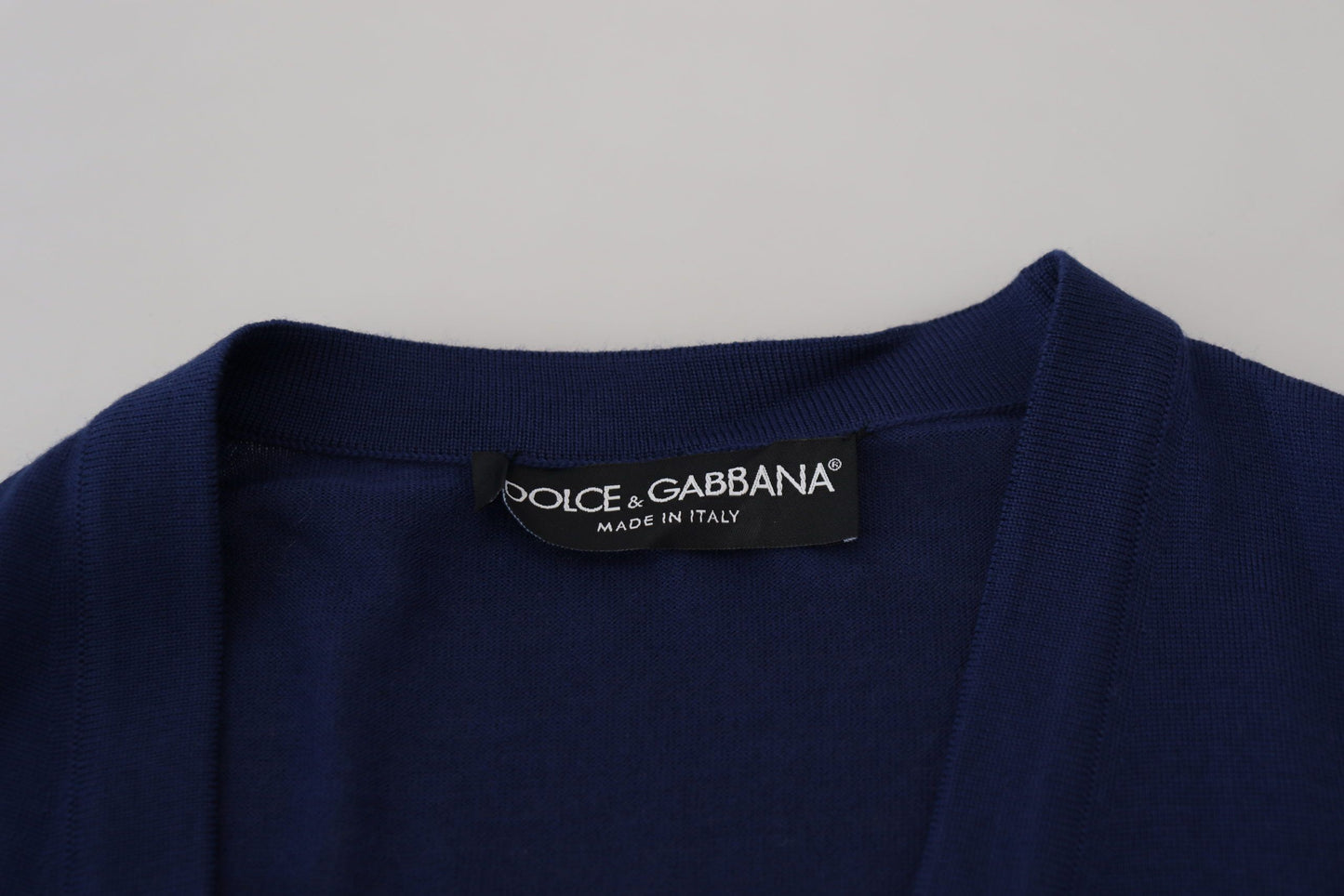 Dolce & Gabbana Elegant cardigan made of blue virgin wool