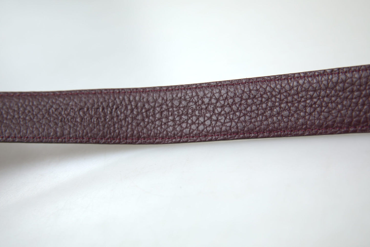 Dolce & Gabbana Elegant brown leather belt with metal buckle