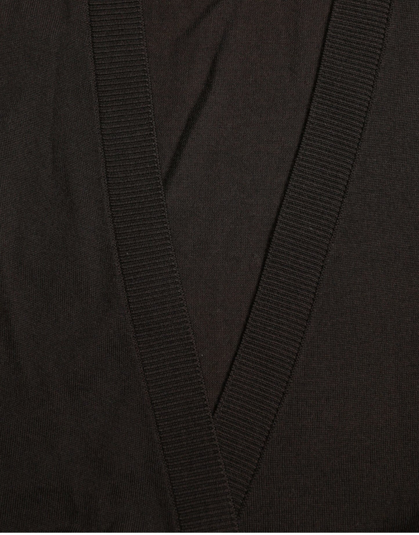 Dolce & Gabbana Elegant black cardigan made of virgin wool