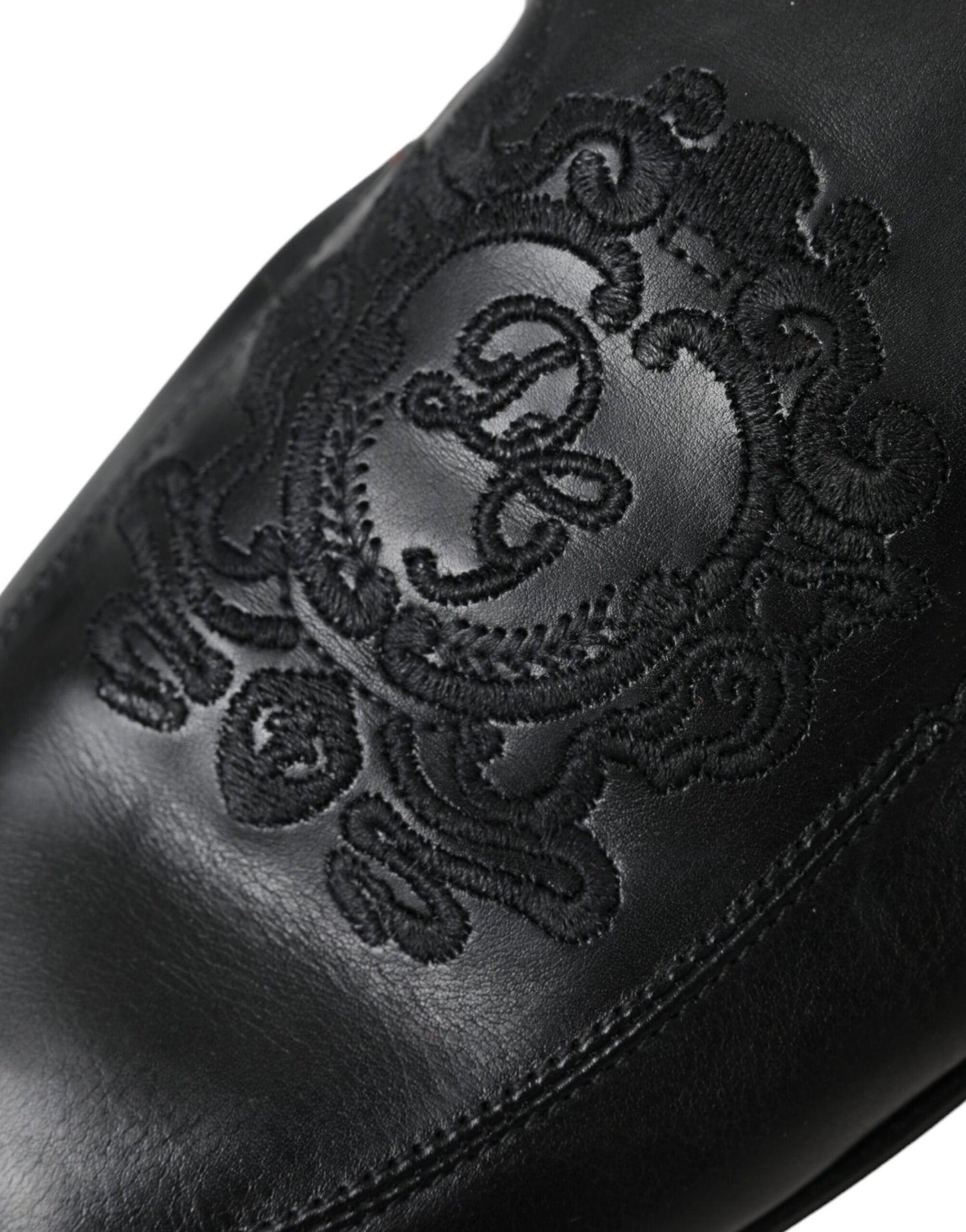 Dolce & Gabbana Black Logo Brodeerattu nahka Loafers Miesten mekkokengät