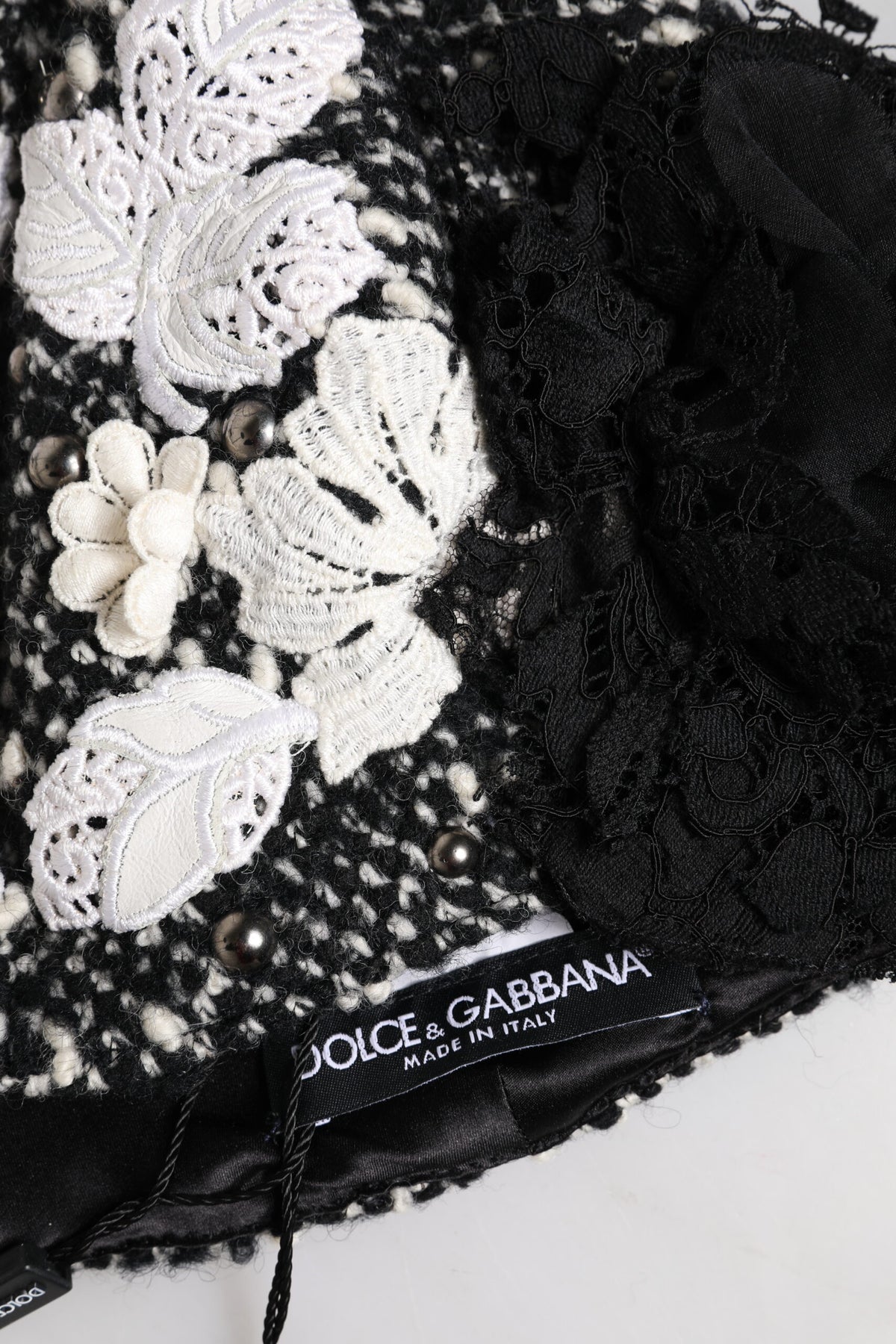 Dolce & Gabbana Black Wool White Floral Embellished Cloche Hat