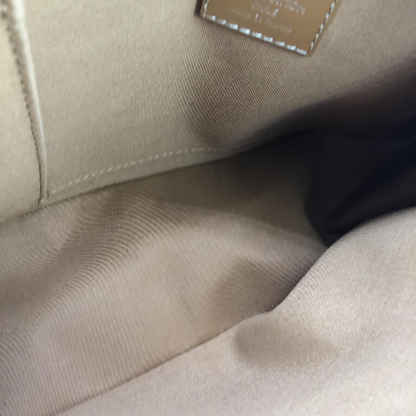 Louis Vuitton Brown Epi Leather Shoulder Bag With Zipper