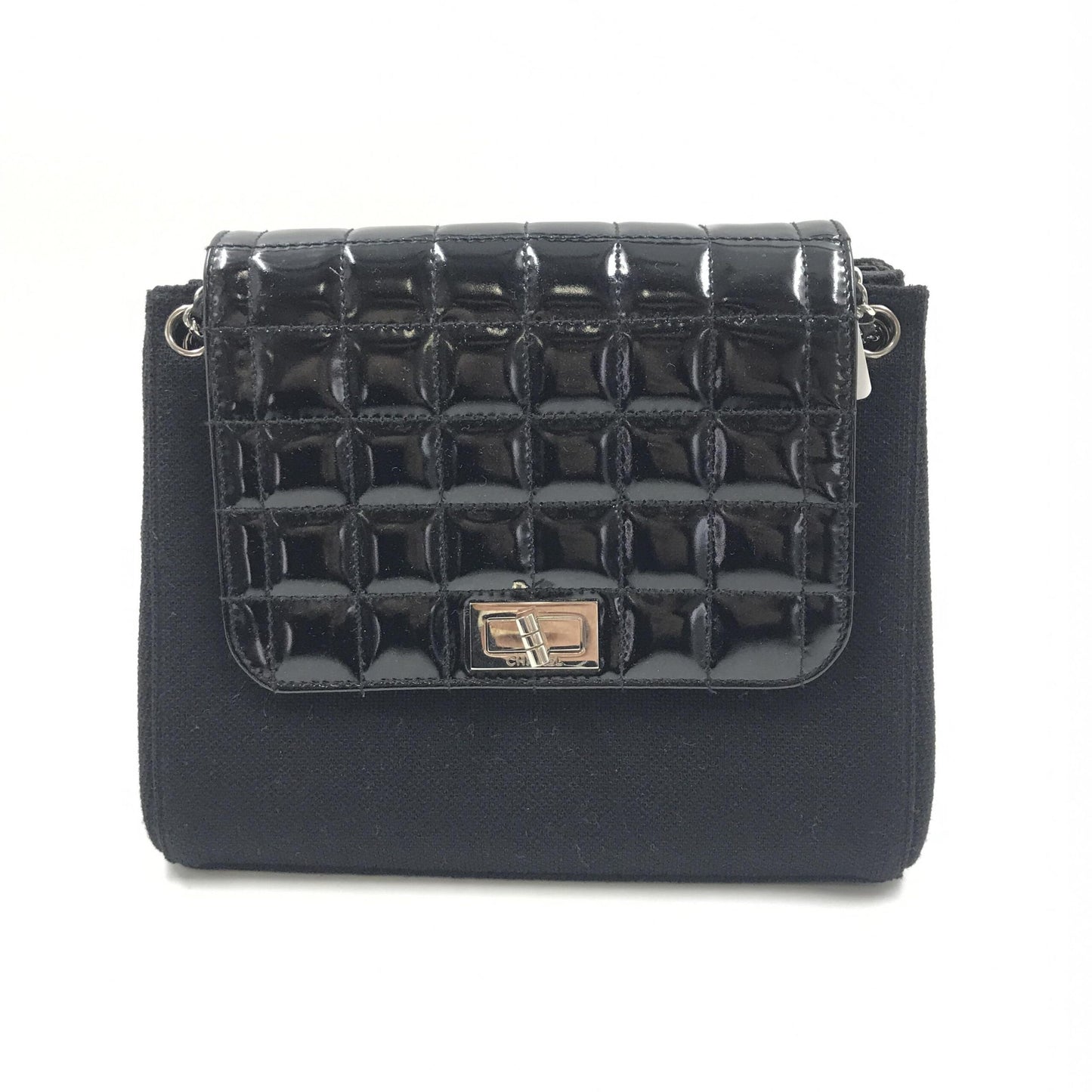 Chanel Chocolate Bar Patent Leather Shoulder Bag