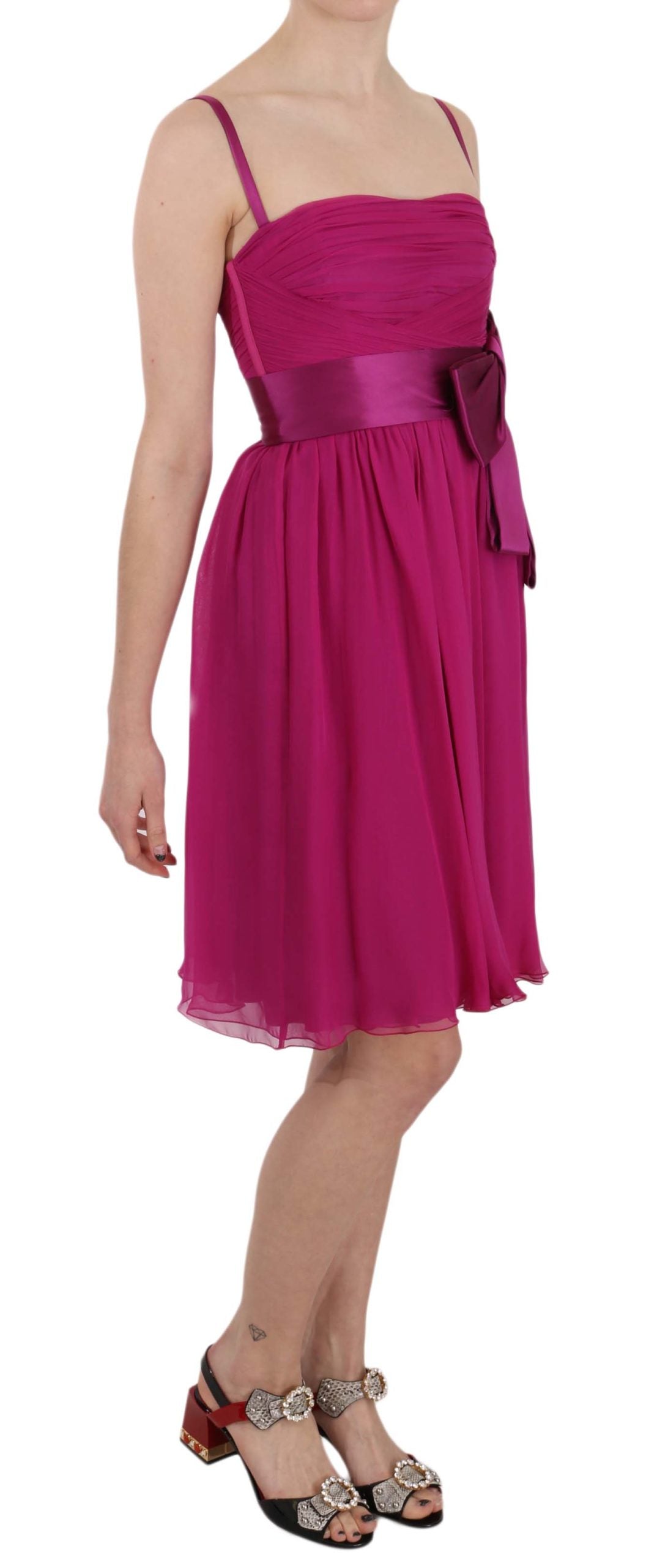 Dolce &amp; Gabbana Elegant silk dress with bow in fuchsia pink