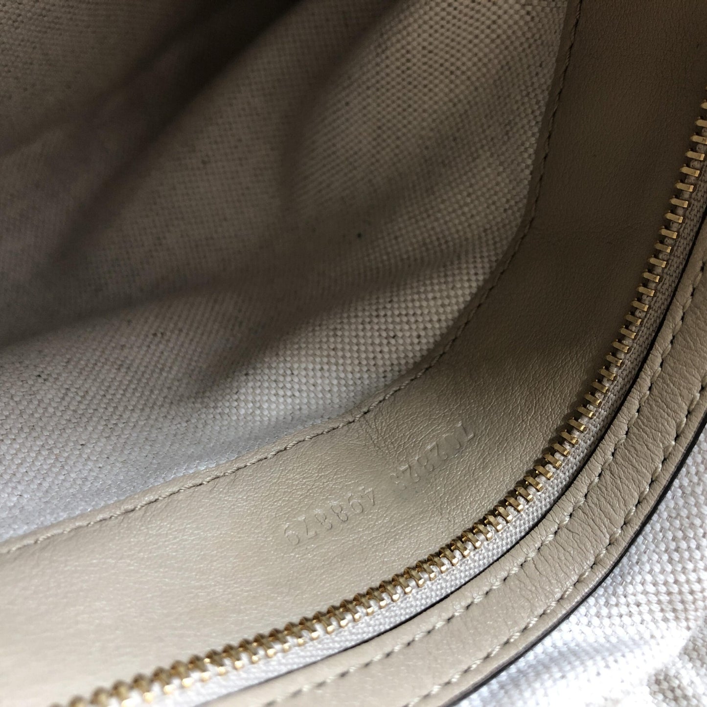 Gucci Aria Calfskin Web Large Attache Shoulder Bag Beige