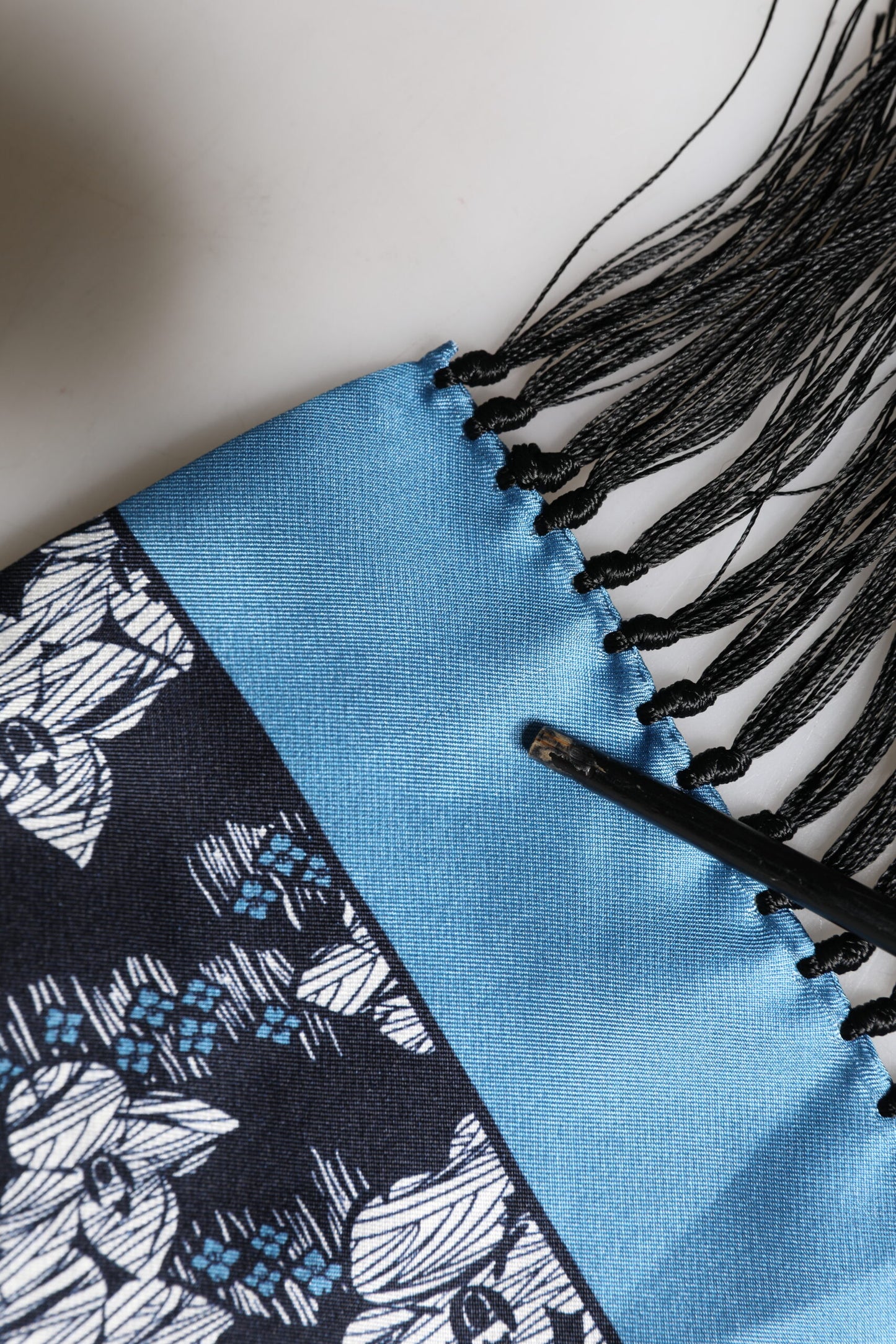 Dolce & Gabbana Black Blue Silk Floral Pattern Fringe 140cm x 16cm  Scarf