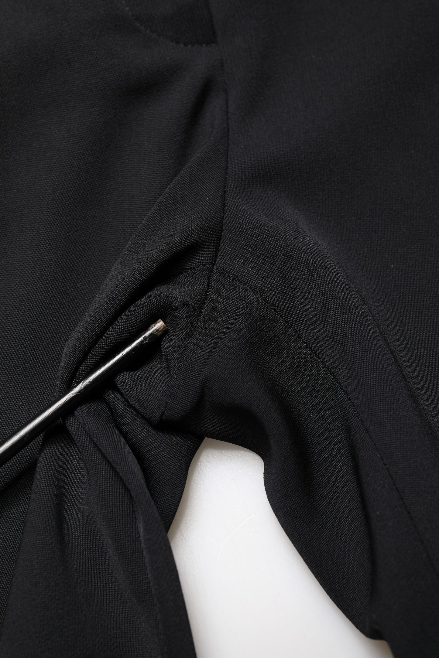 Dolce & Gabbana Black Wool High Waist Cropped Tapered Pants