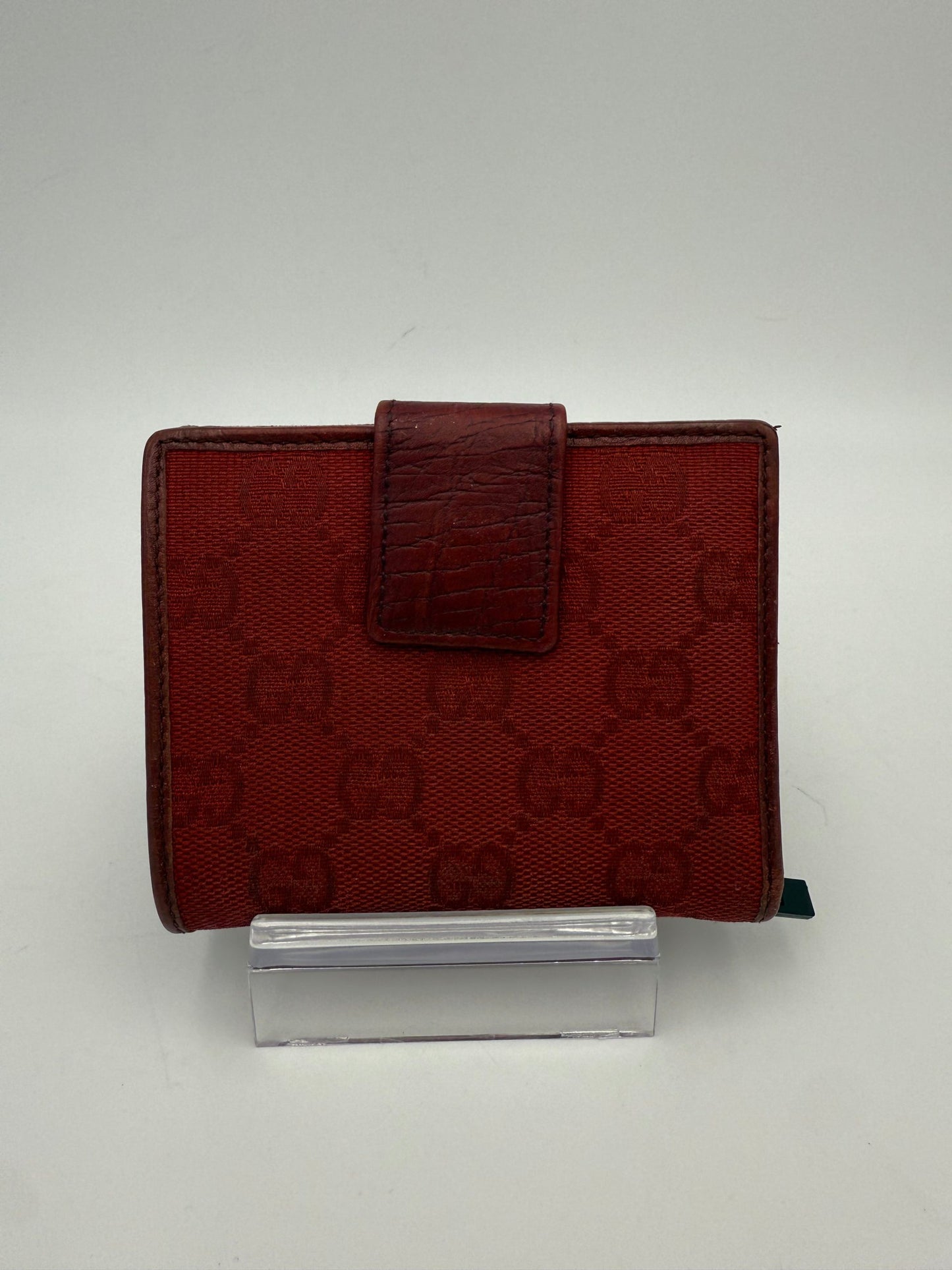 Gucci GUCCI GG Canvas Compact Wallet