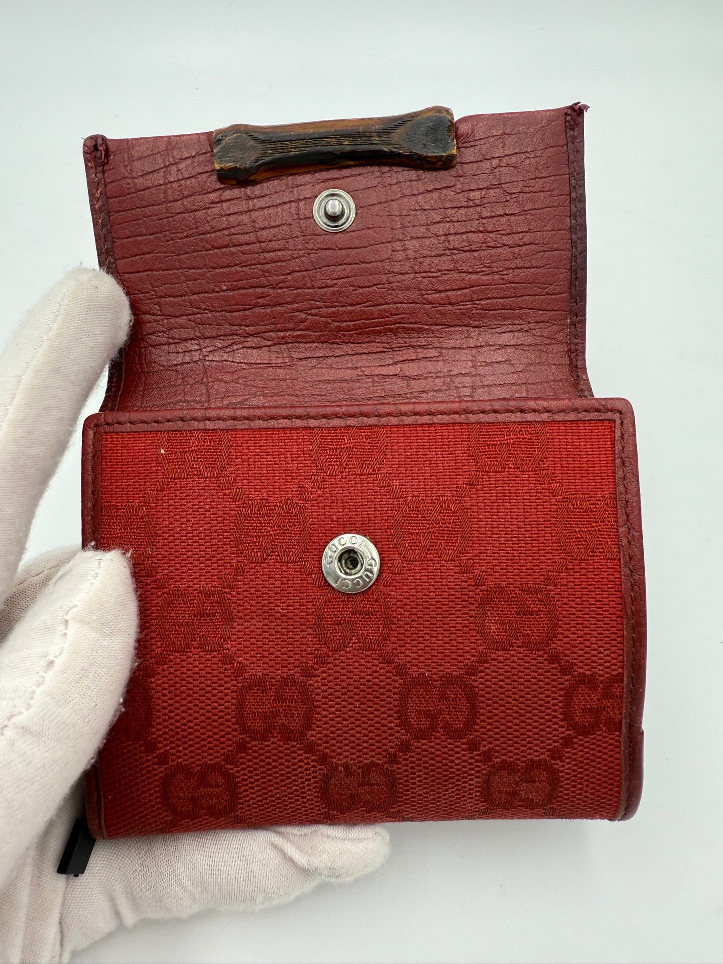 Gucci GUCCI GG Canvas Compact Wallet