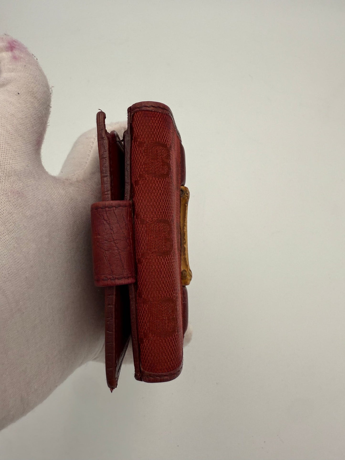 Gucci GUCCI GG Canvas Compact Wallet