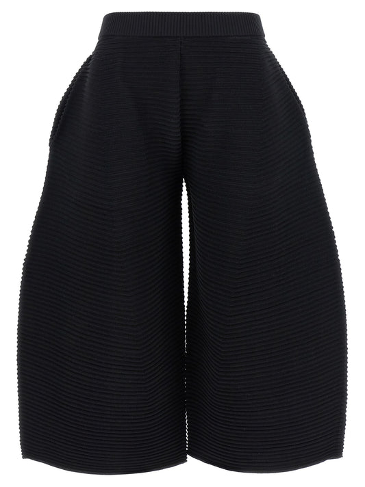 Issey Miyake Black Polyester Cropped Pants