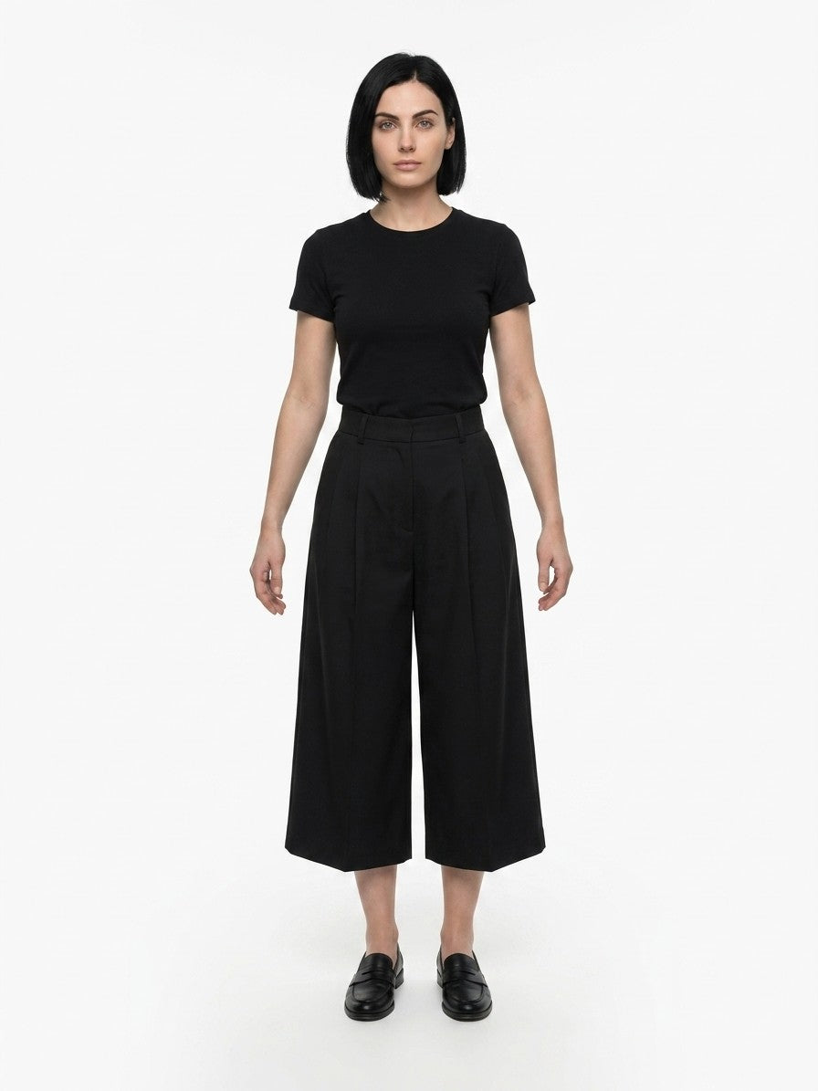 Dolce & Gabbana Black Cotton Cropped Pants