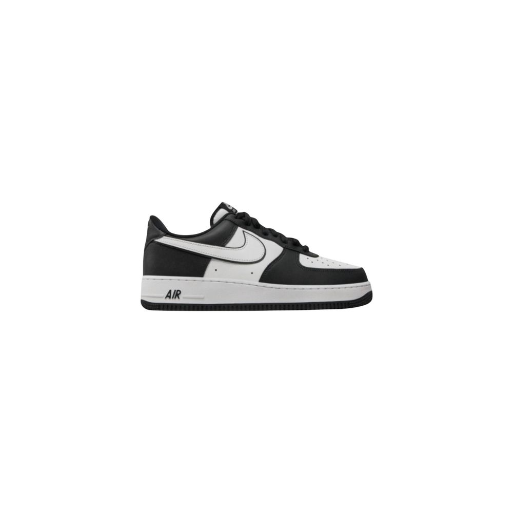 Nike Black And White Leather Low Top Sneakers