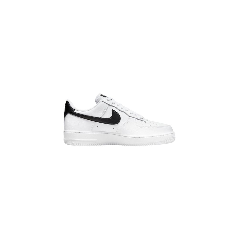 Nike Black And White Leather Low Top Sneakers