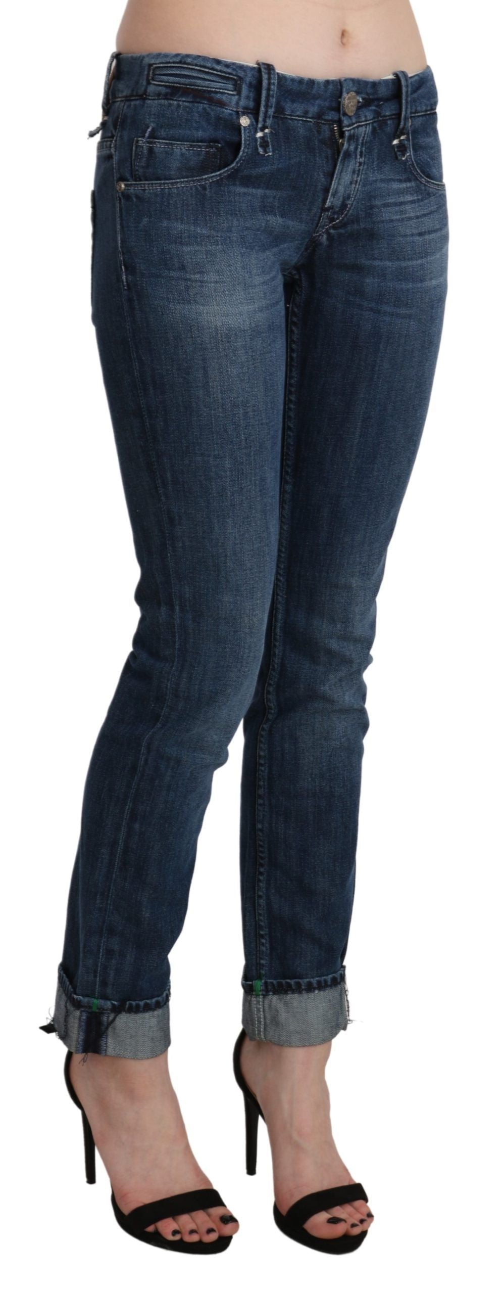 Acht Exquisite Skinny Denim mit niedriger Taille