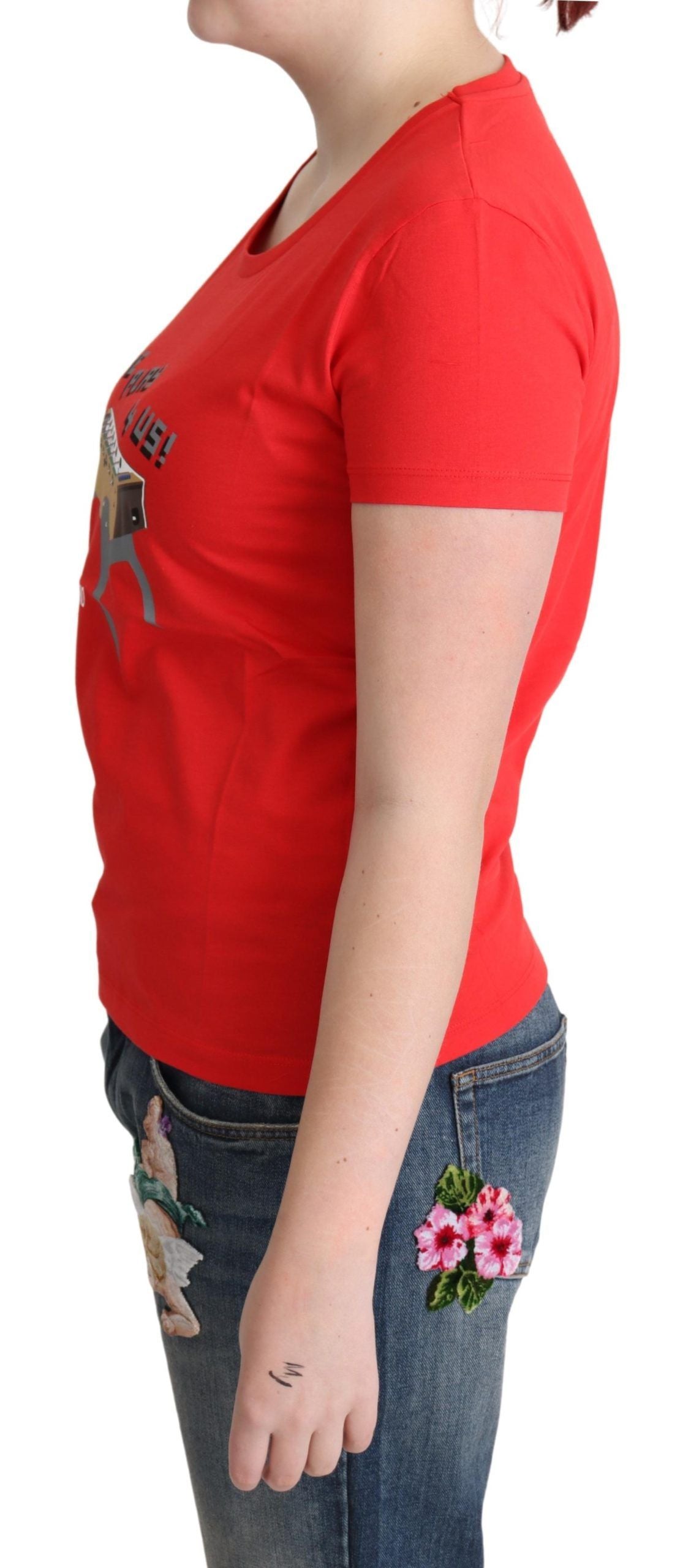 Moschino Schickes rotes Baumwoll-T-Shirt mit verspieltem Druck