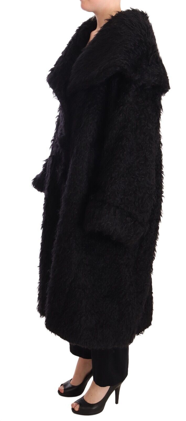 Dolce &amp; Gabbana Elegant Runway Fur Cape Trenditakki