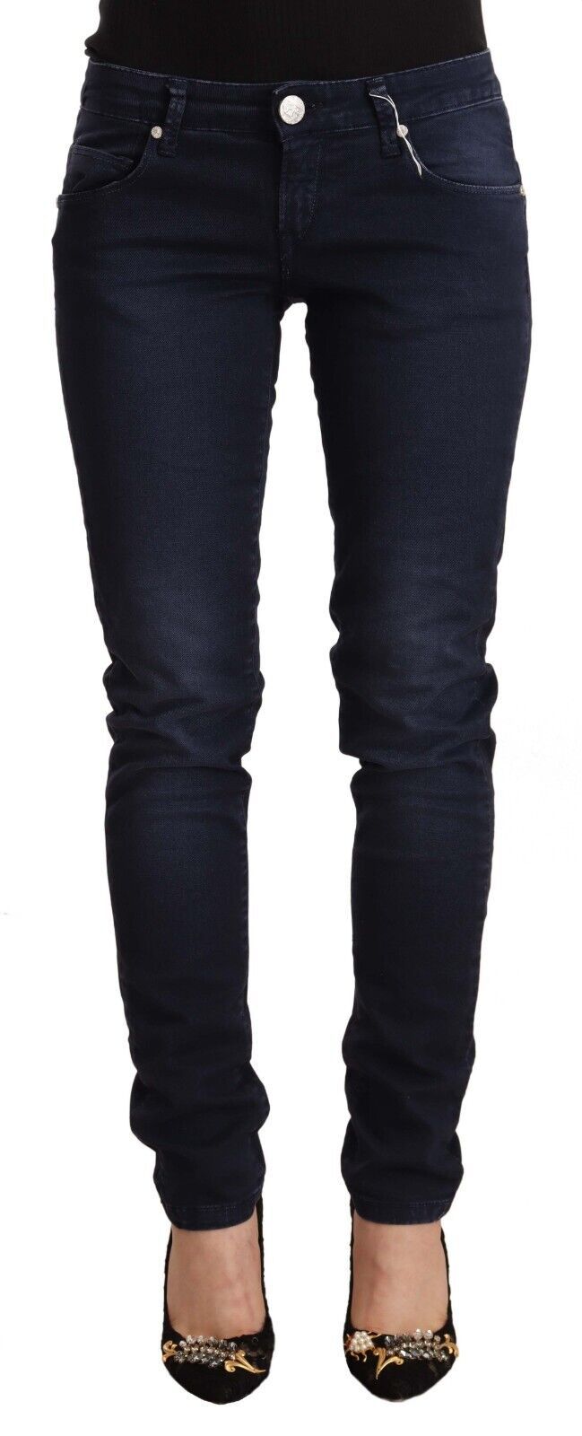 Eight Chic Skinny Denim with Low Waist in Blue