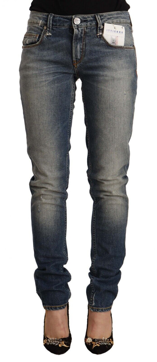 Acht Blau gewaschene Skinny-Jeans aus Baumwollmischung