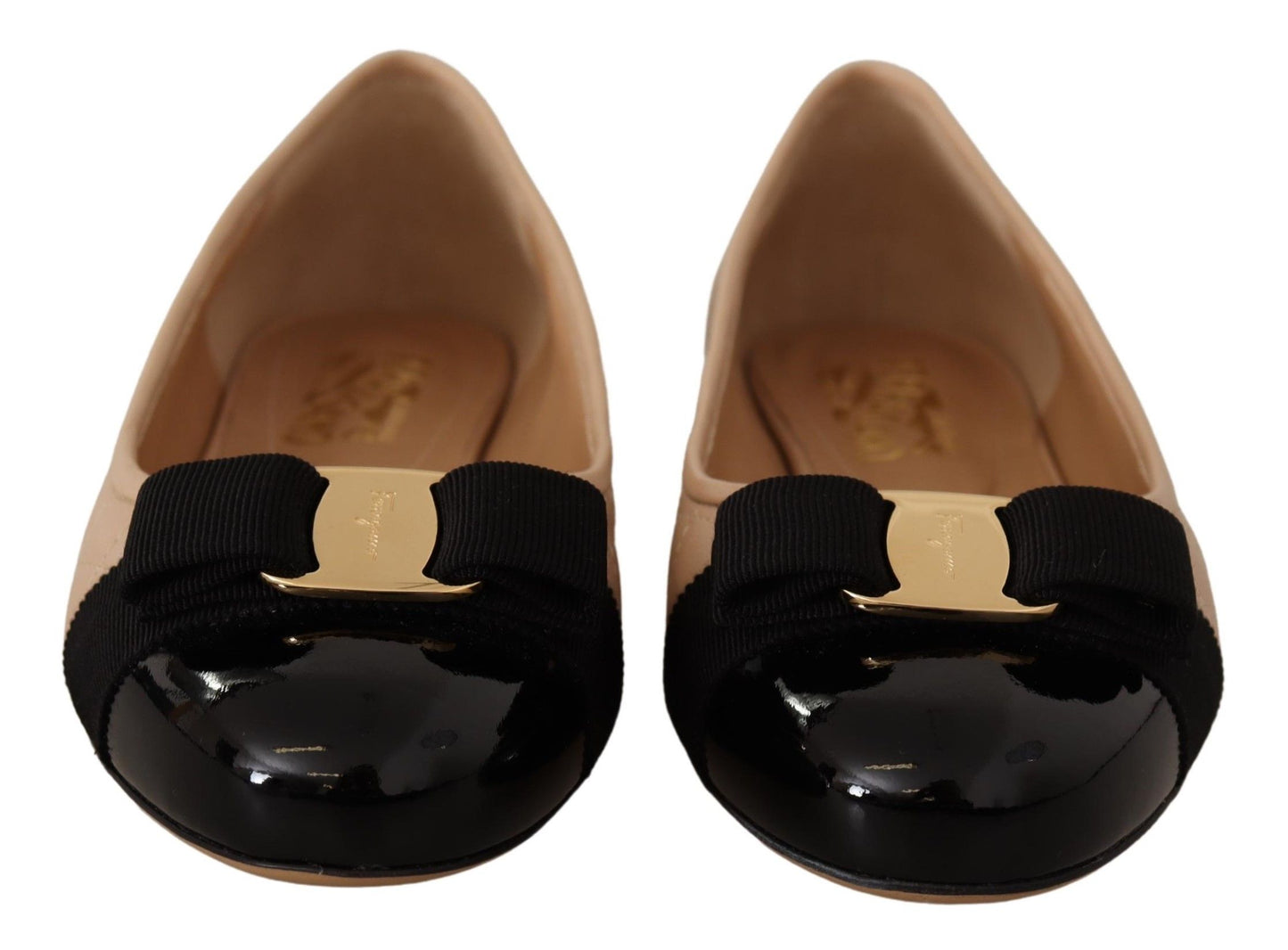 Salvatore Ferragamo Elegant quilted leather flats - chic two-tone design