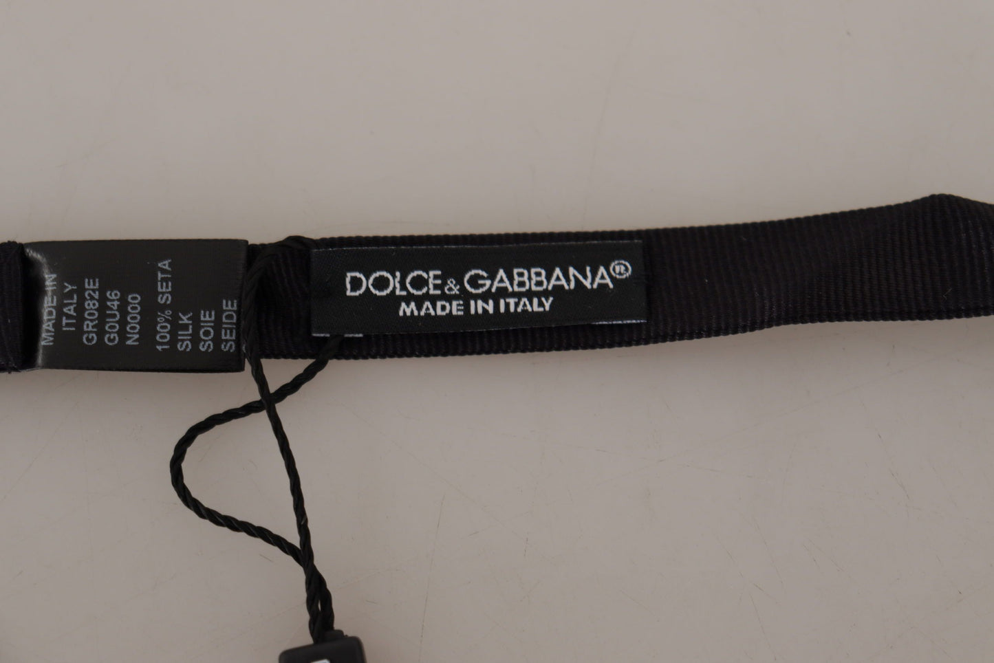 Dolce &amp; Gabbana tyylikäs musta silkkirusetti