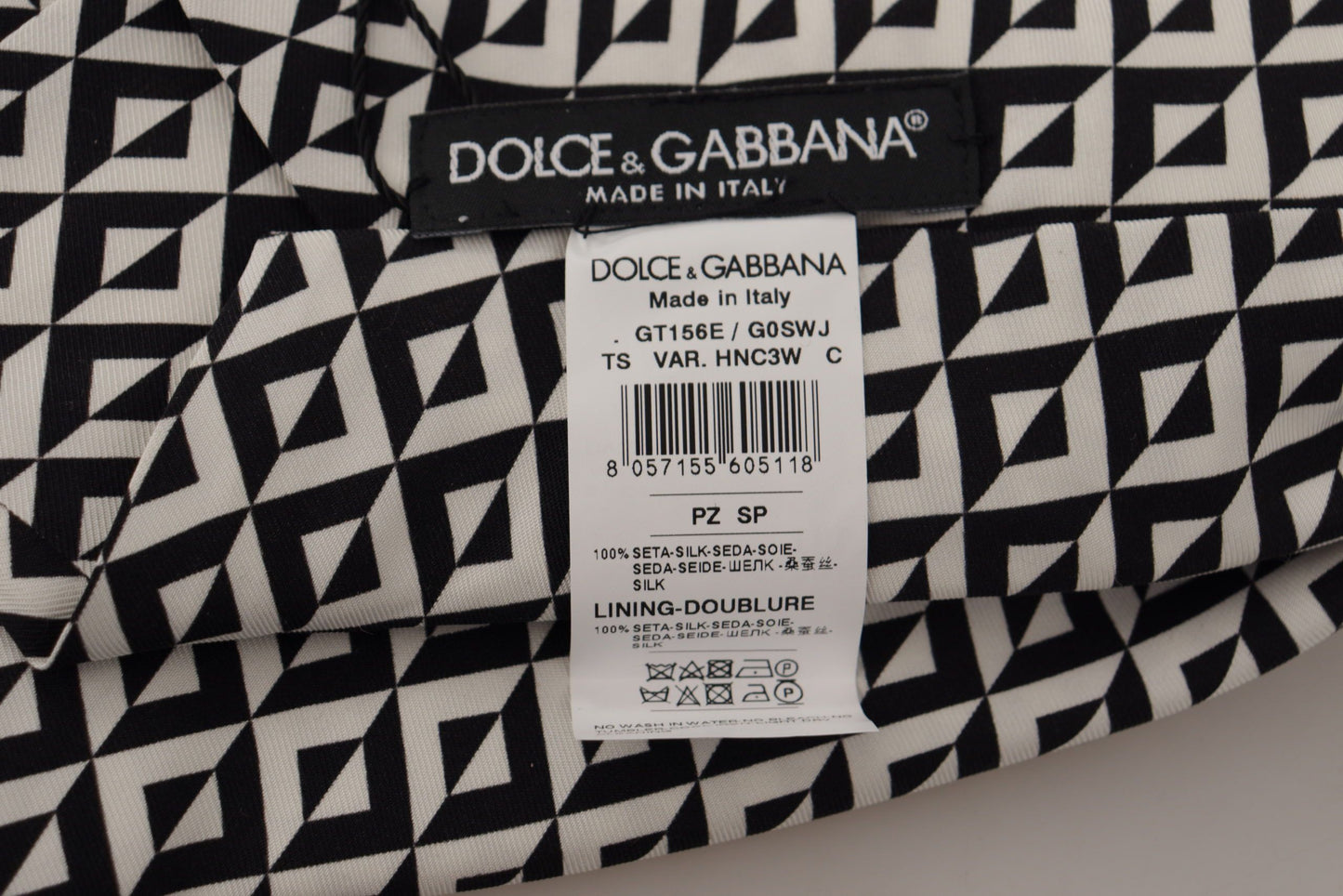 Dolce &amp; Gabbana Elegantti musta silkkisolmio elegantille herrasmiehelle