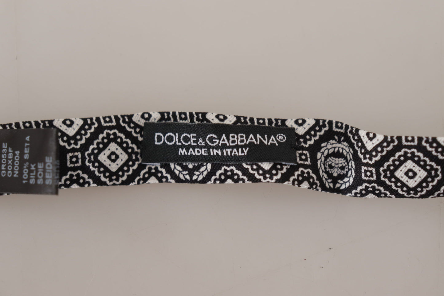 Dolce &amp; Gabbana tyylikäs musta silkkirusetti