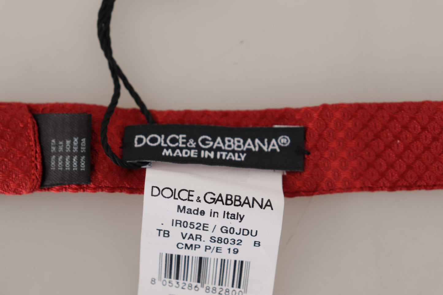 Dolce &amp; Gabbana Elegantti punainen silkkirusetti