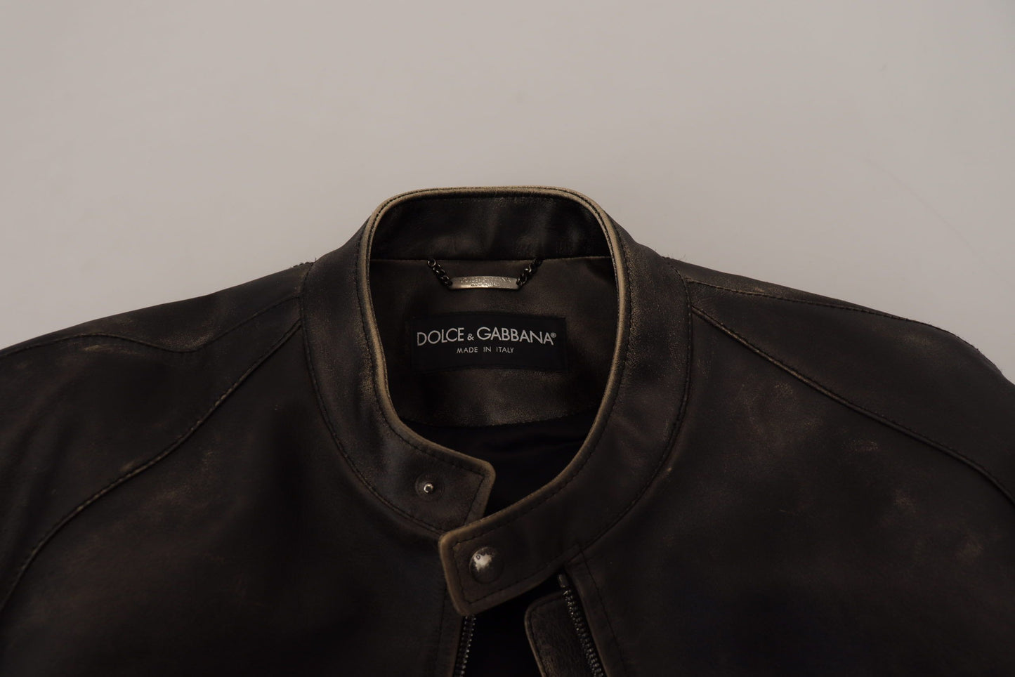 Dolce &amp; Gabbana Elegantti musta nahkatakki hopeisilla yksityiskohdilla