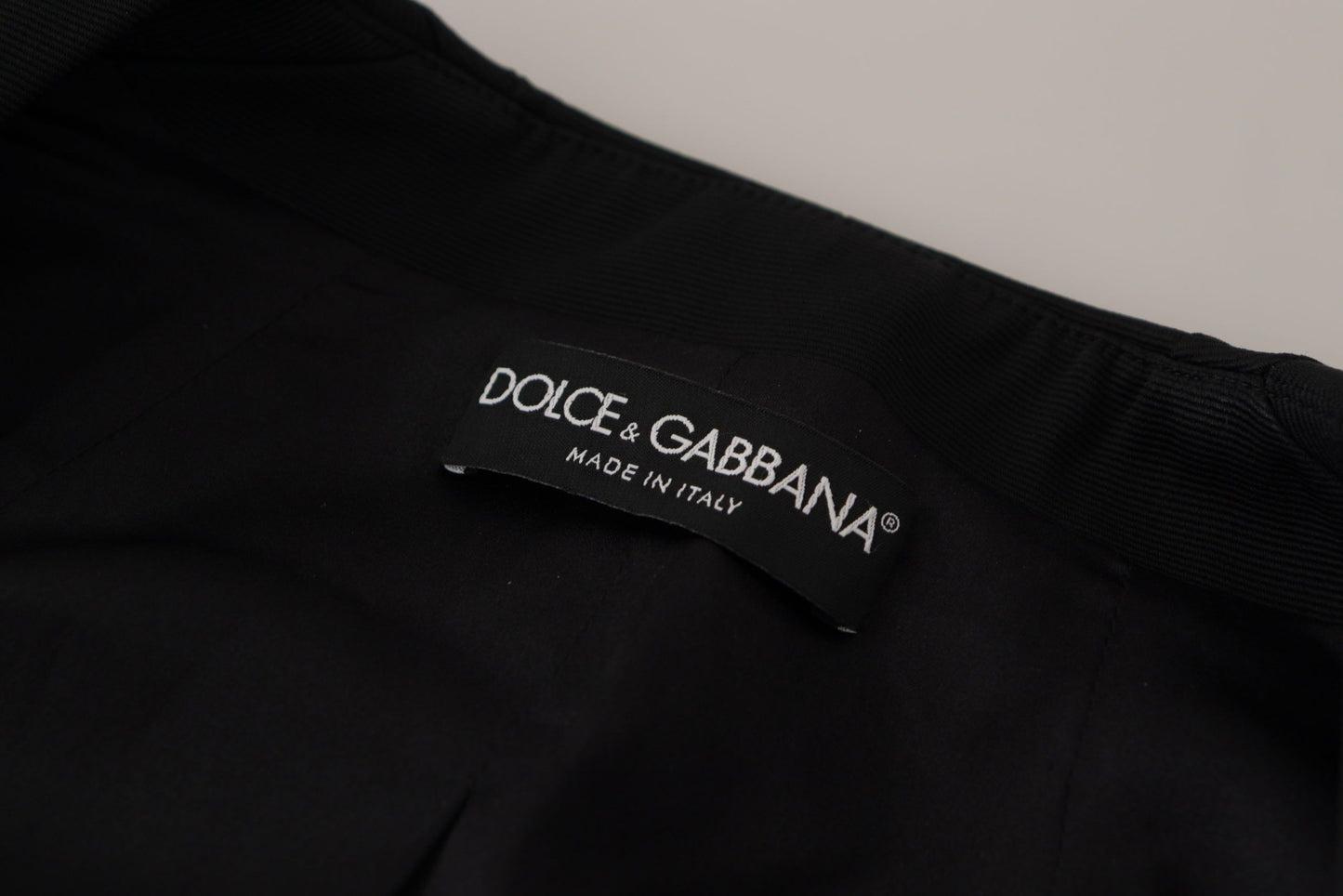 Dolce &amp; Gabbana Simple black snap jacket with silk lining