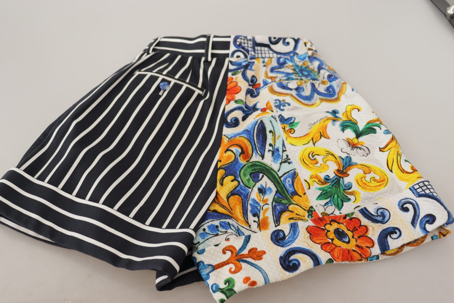 Dolce &amp; Gabbana Majolica designer high waist Bermuda shorts