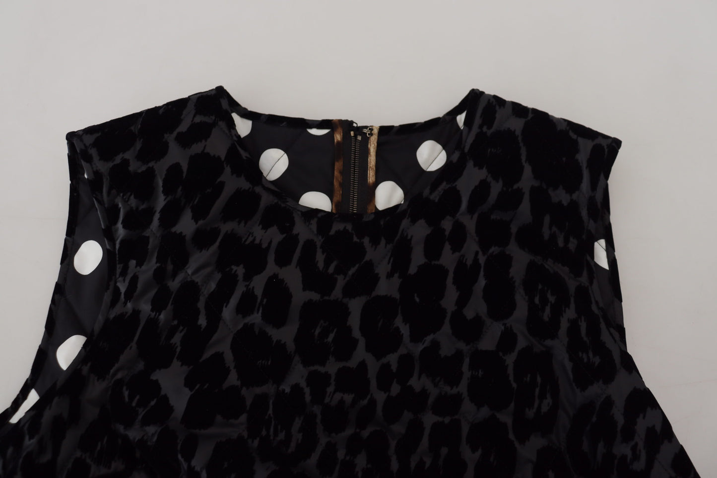 Dolce &amp; Gabbana Elegant leopard print mini cape dress