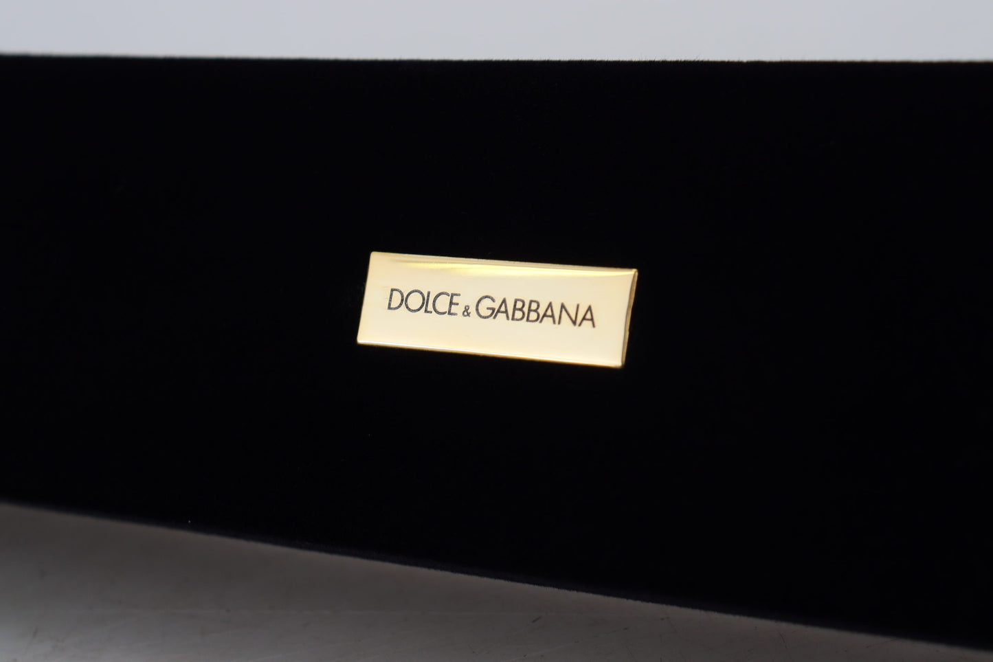 Dolce &amp; Gabbana tyylikäs samettikorujen säilytyslaatikko