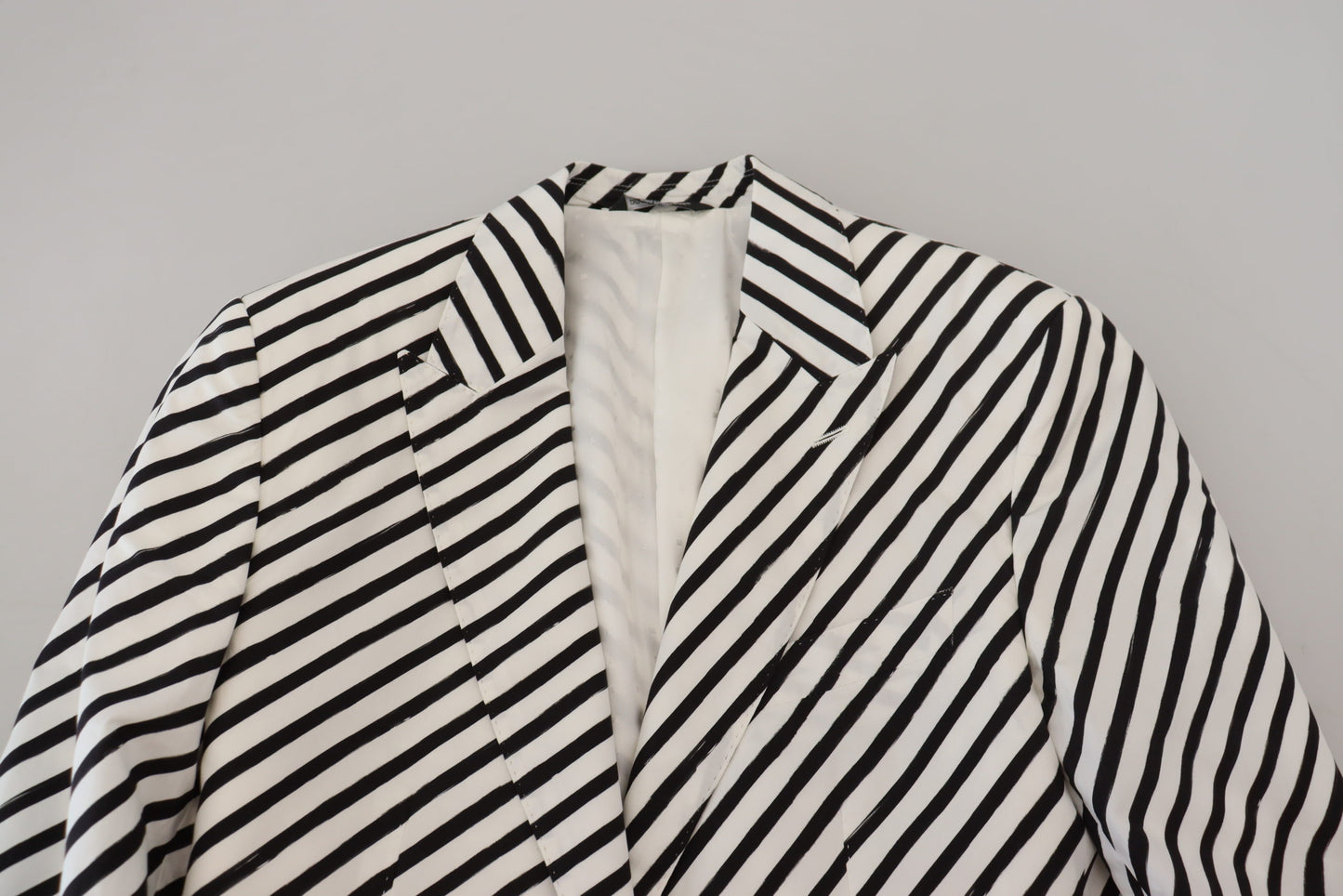 Dolce &amp; Gabbana Elegant white striped single-breasted blazer