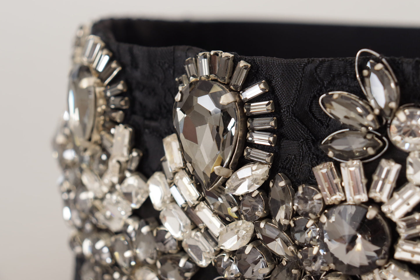 Dolce &amp; Gabbana Elegant rhinestone-embellished silk belt