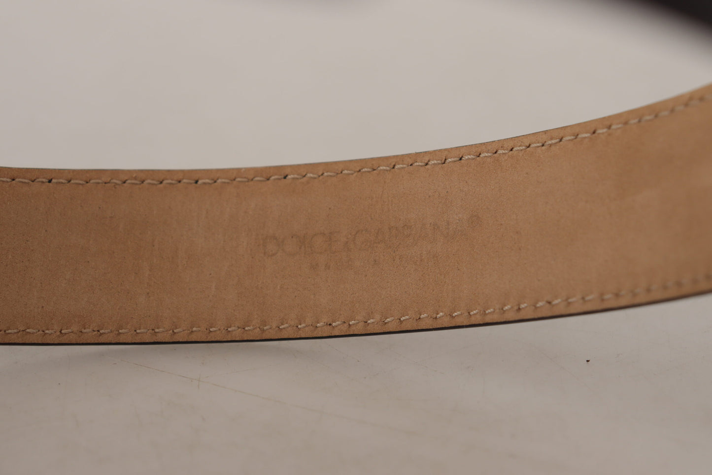 Dolce & Gabbana Eleganter Ledergürtel mit Logoschnalle