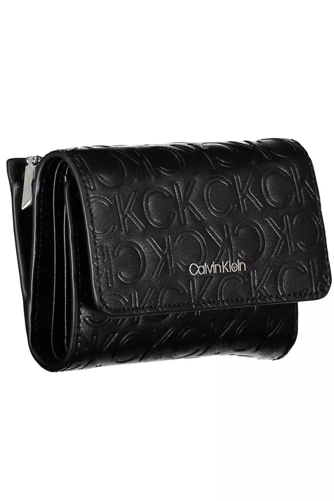 Calvin Klein Elegant wallet made of black polyethylene with RFID blocker