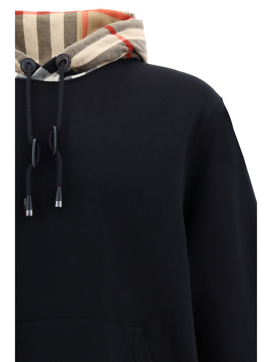 Burberry Eleganter schwarzer Samuel-Hoodie in Übergröße