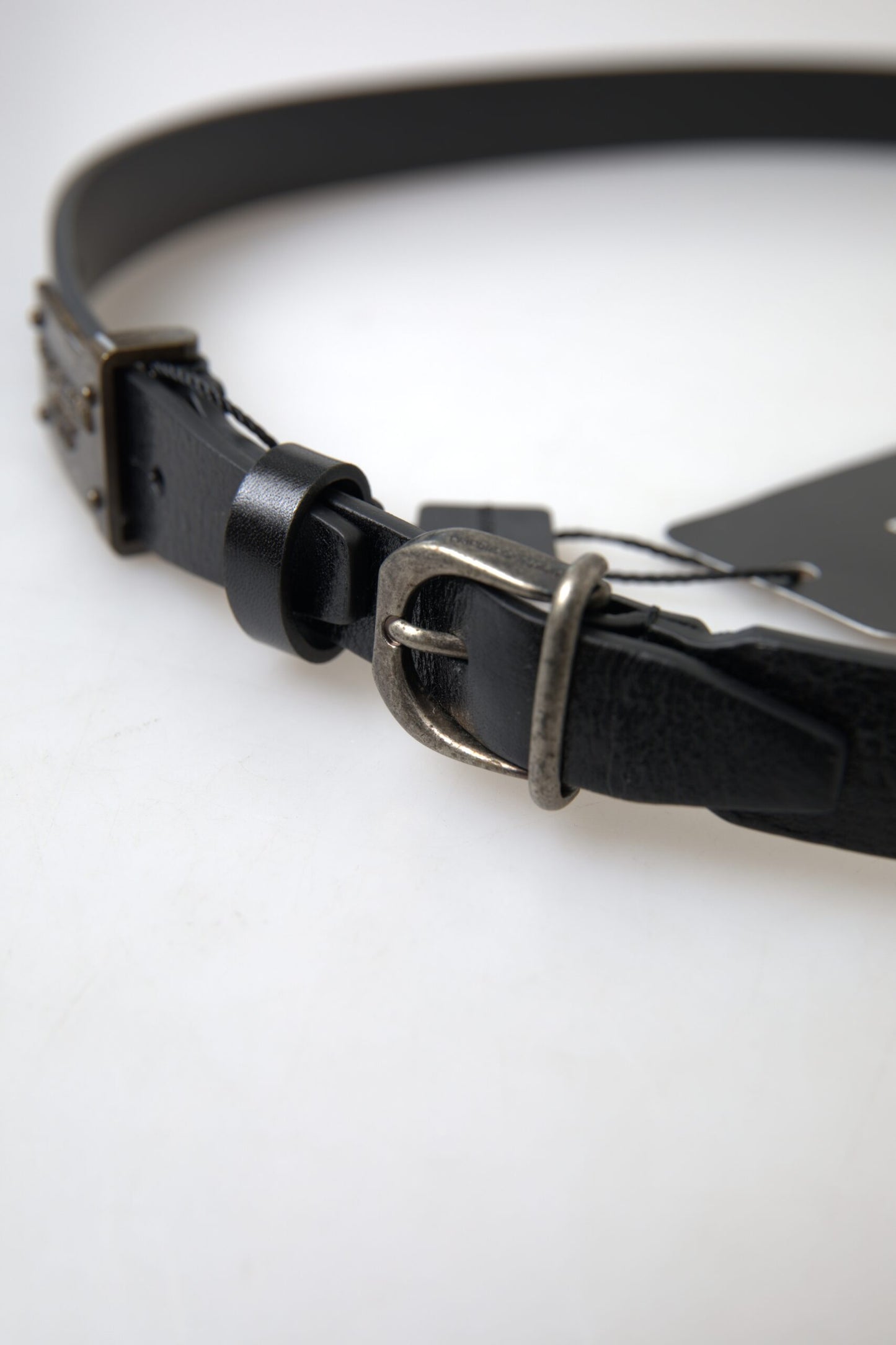 Dolce &amp; Gabbana Elegant black leather belt - metal buckle closure