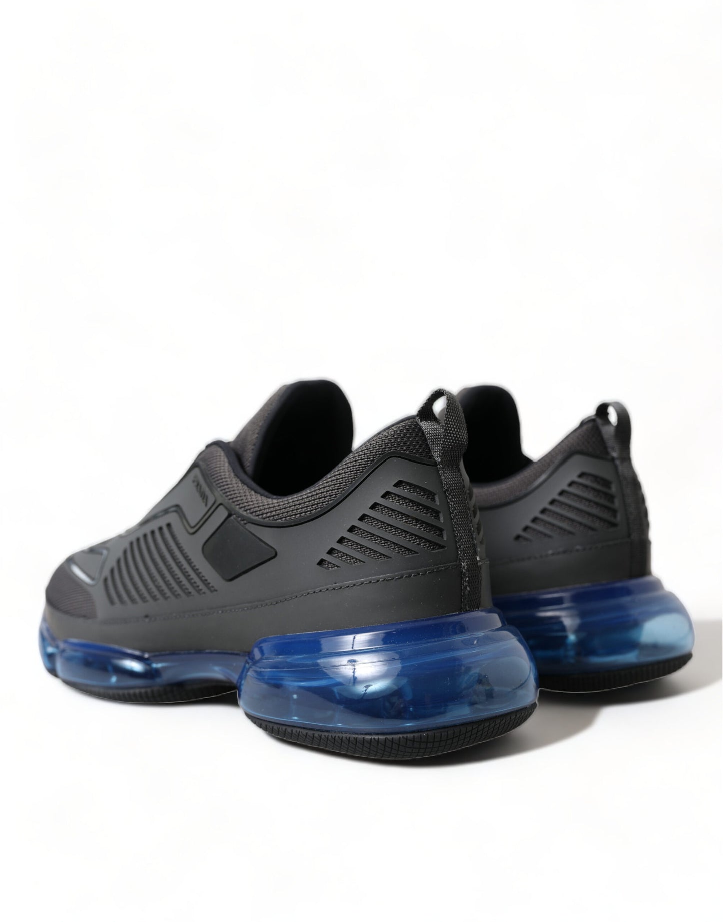 Prada Elegant men's sneakers in black mesh