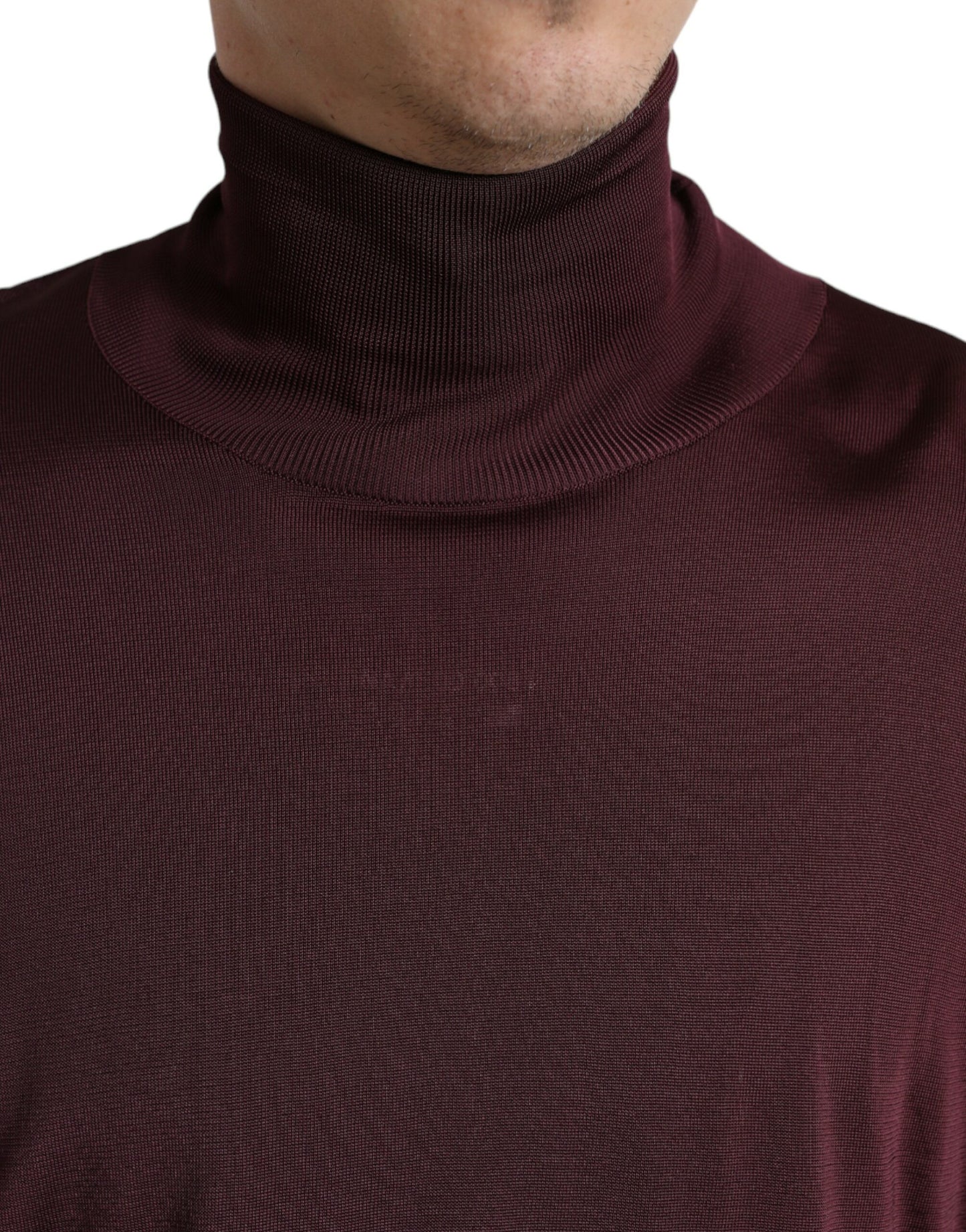 Dolce & Gabbana Kastanienbrauner Rollkragenpullover aus Viskose