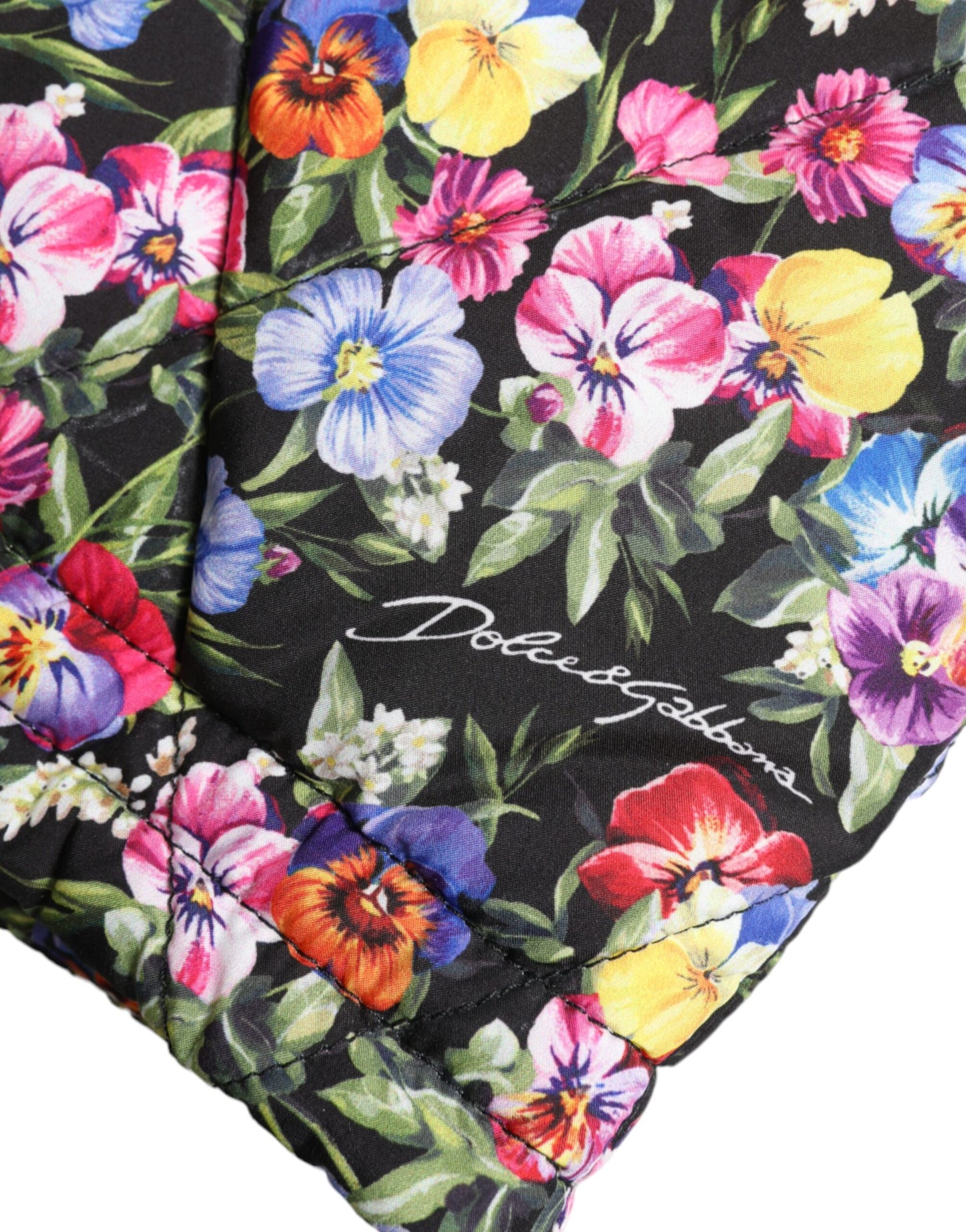 Dolce & Gabbana Lebendige Shorts mit hoher Taille und Blumenmuster