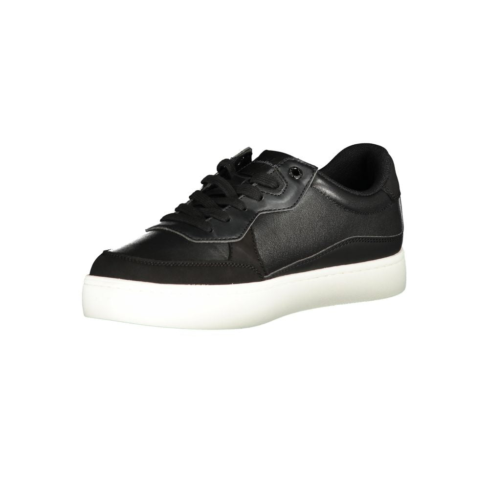 Calvin Klein Schlichte schwarze Sportschuhe mit kontrastierenden Details