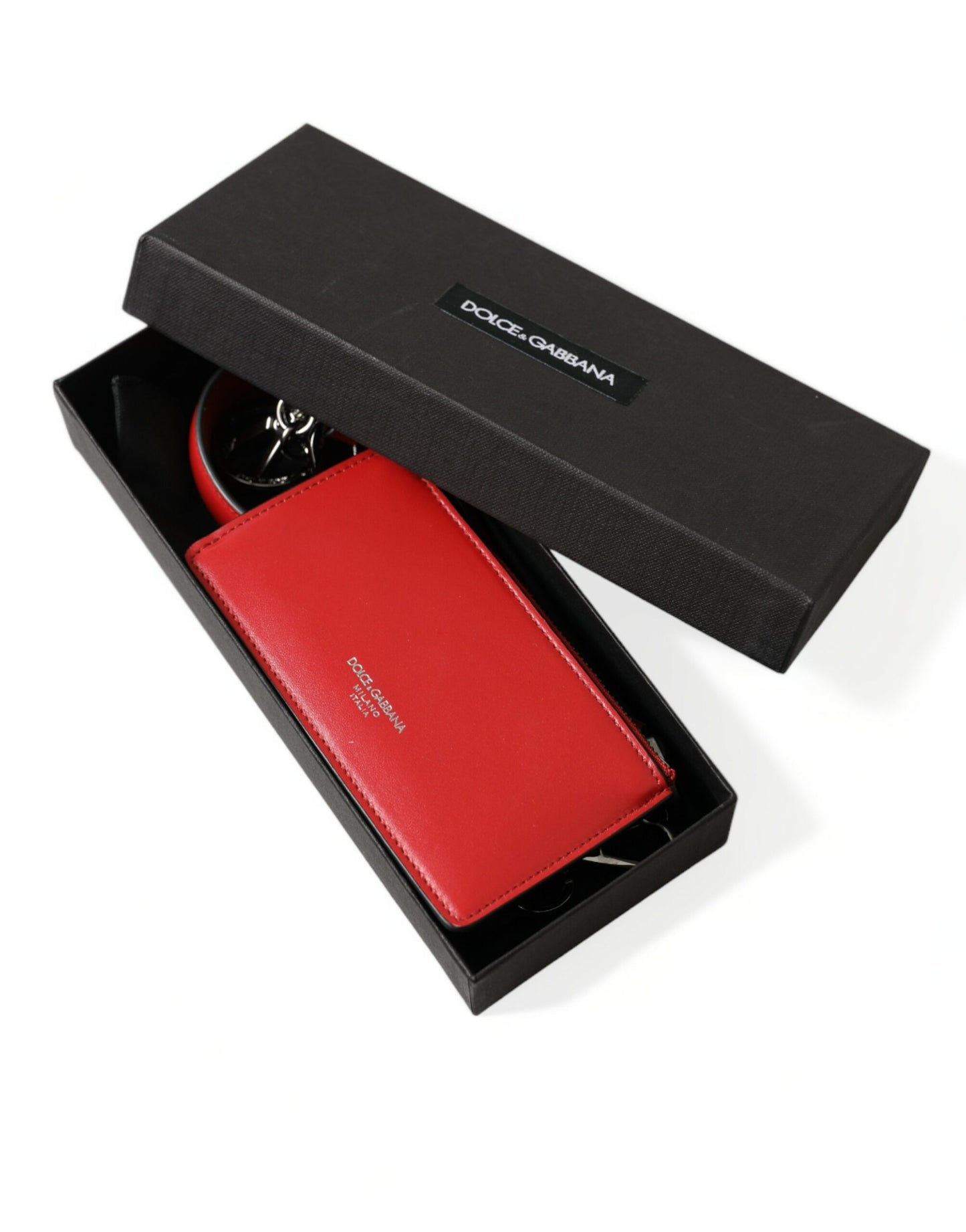 Dolce &amp; Gabbana Elegant Airpods case in red leather