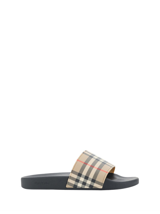 Burberry Braune Gummi-Sandalen