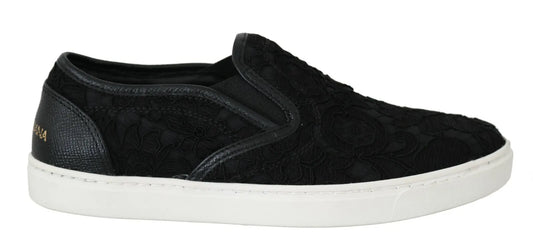 Dolce & Gabbana Flache Slip-On-Sneakers aus schwarzem Spitzenleder mit Logo