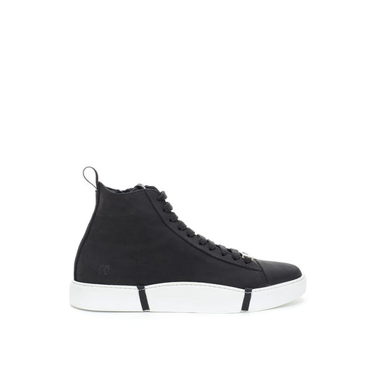 Roberto Cavalli Elegant suede sneakers in chic black