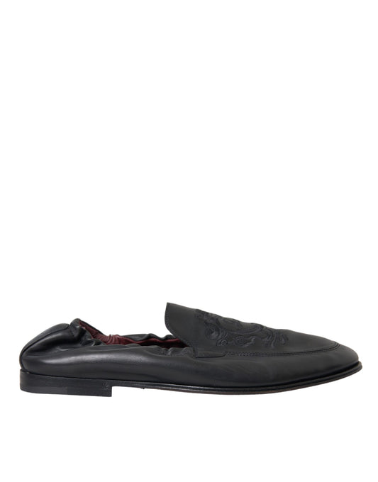 Dolce &amp; Gabbana Black Logo Brodeerattu nahka Loafers Miesten mekkokengät